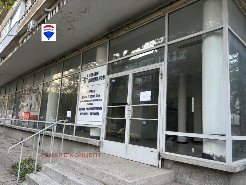Kiralık  Mağaza Şumen , Matematiçeska gimnaziya , 269 metrekare | 24873879