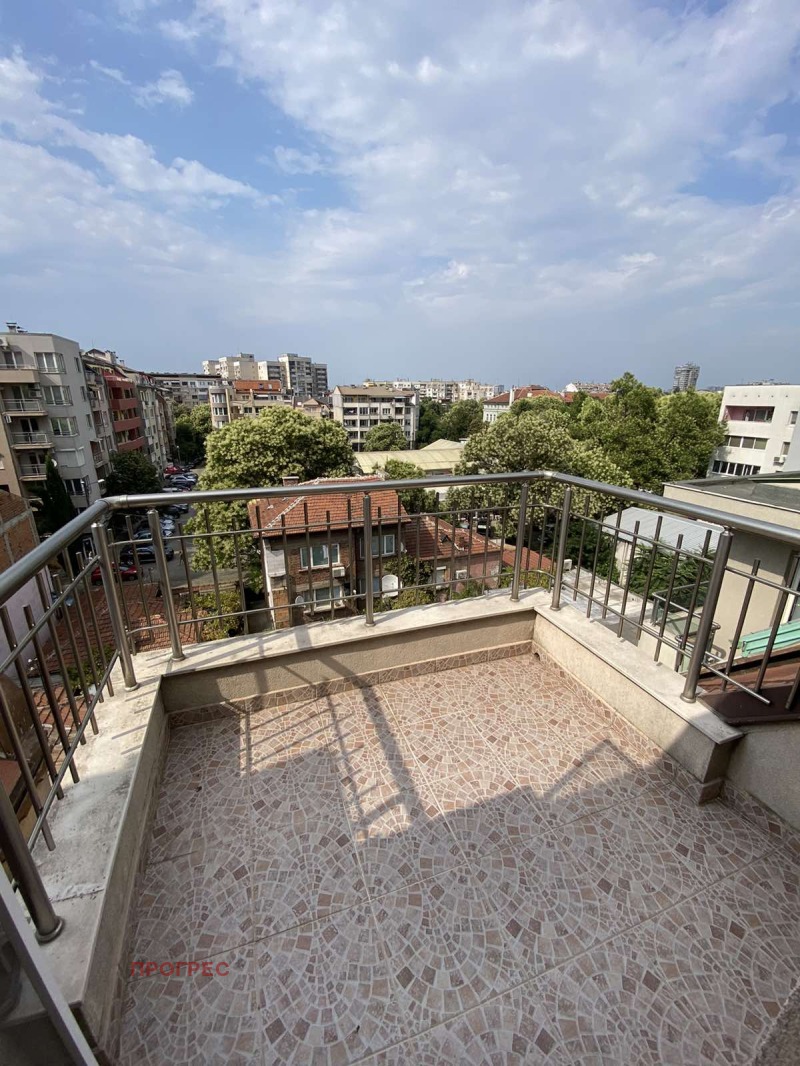 Te huur  1 slaapkamer Plovdiv , Kjutsjuk Parizj , 68 m² | 84229889 - afbeelding [11]