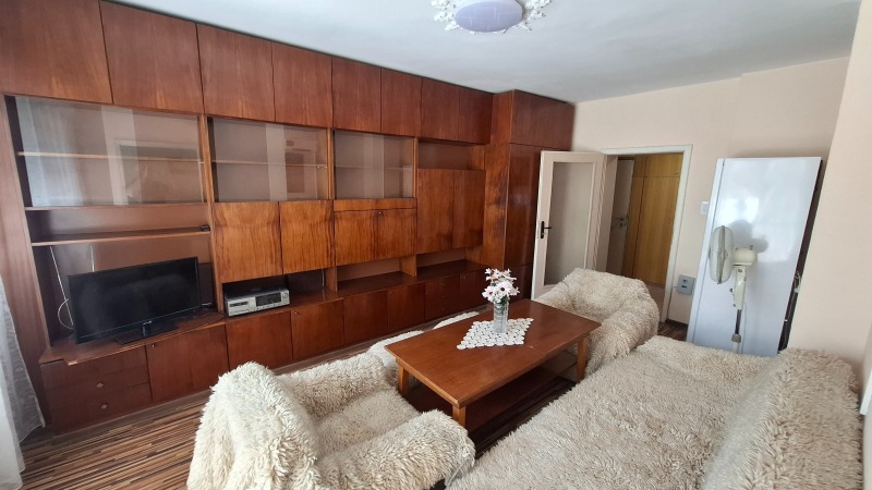 En renta  2 dormitorios Plovdiv , Kyuchuk Parizh , 90 metros cuadrados | 28486024 - imagen [4]