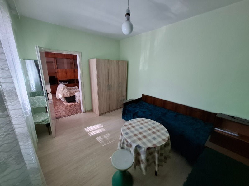 En renta  2 dormitorios Plovdiv , Kyuchuk Parizh , 90 metros cuadrados | 28486024 - imagen [5]