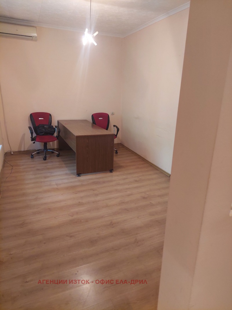 Da affittare  Ufficio Sofia , Tsentar , 25 mq | 61863107 - Immagine [3]