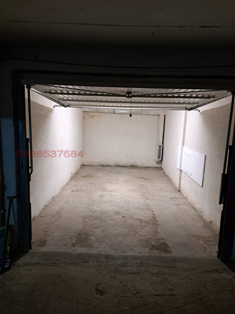 Para alugar  Garagem Sofia , Lozenec , 19 m² | 70103317 - imagem [3]