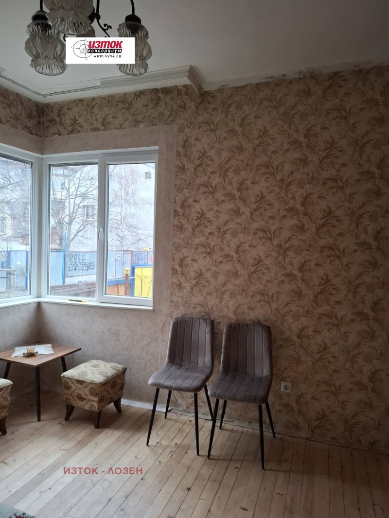 Дава под наем 2-СТАЕН, гр. София, Център, снимка 2 - Апартаменти - 53355492