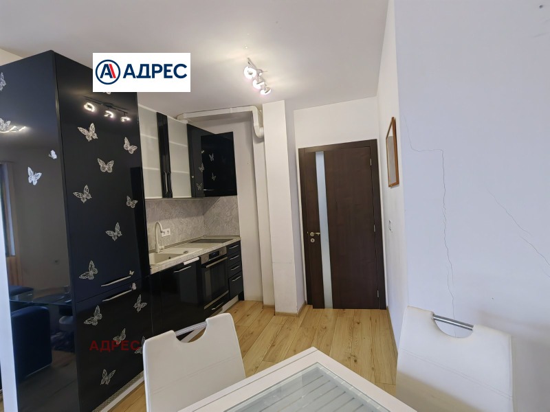 Дава под наем 3-СТАЕН, гр. Варна, Операта, снимка 5 - Апартаменти - 52800999