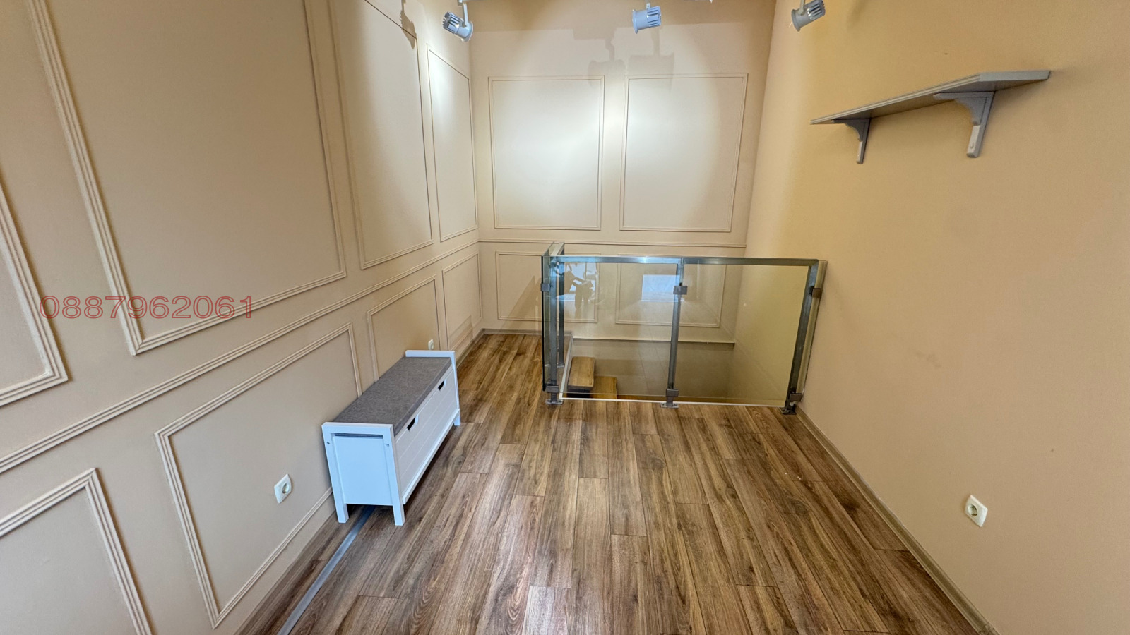 Дава под наем МАГАЗИН, гр. София, Център