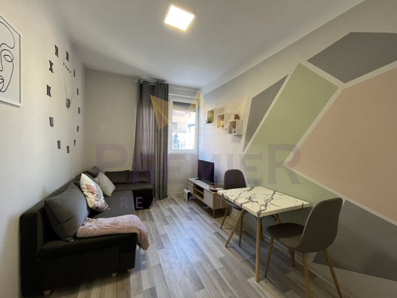 Kiadó  Stúdió Varna , Trosevo , 18 négyzetméter | 87414170 - kép [3]