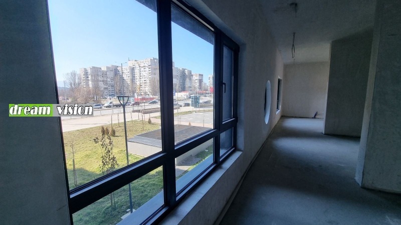 Til leje  Butik Sofia , Lyulin 10 , 724 kvm | 64529725 - billede [8]