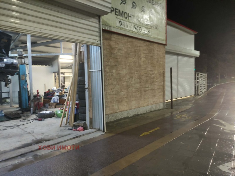 Дава под наем ПРОМ. ПОМЕЩЕНИЕ, гр. Пловдив, Кючук Париж, снимка 4 - Производствени сгради - 53515718