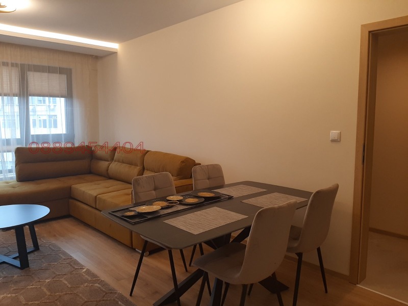 Дава под наем 3-СТАЕН, гр. Пловдив, Христо Смирненски