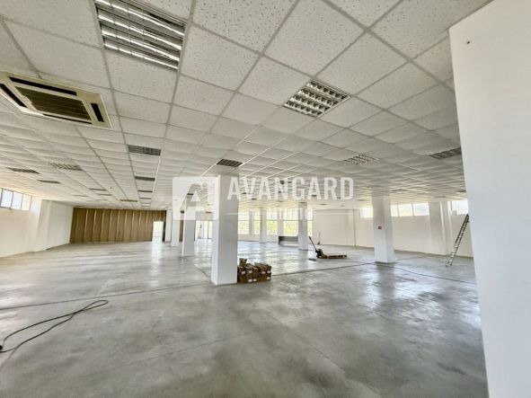 For Rent  Shop Varna , Zapadna promishlena zona , 830 sq.m | 27673640 - image [3]