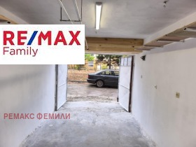 K pronájmu Garáž