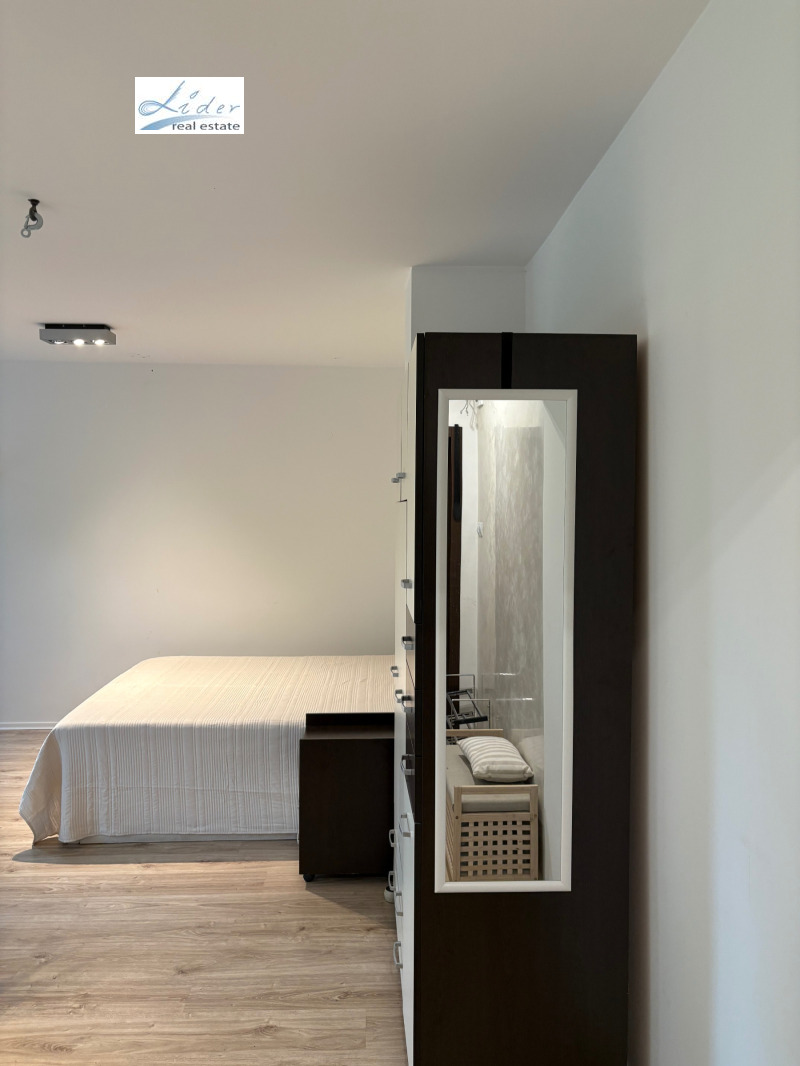 Do wynajęcia  Studio Sofia , Zapaden park , 36 mkw | 92124363 - obraz [5]
