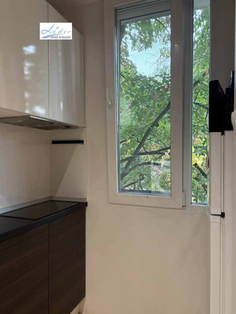 Do wynajęcia  Studio Sofia , Zapaden park , 36 mkw | 92124363 - obraz [12]