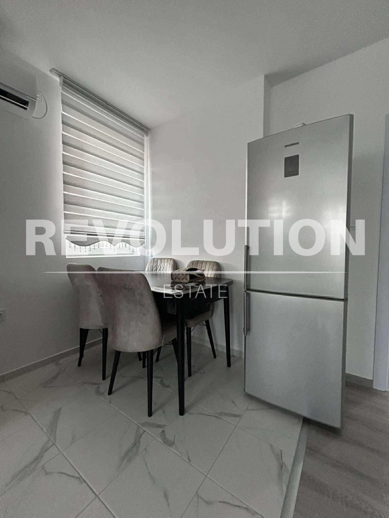 Дава под наем 3-СТАЕН, гр. Пловдив, Кючук Париж, снимка 2 - Апартаменти - 52615229