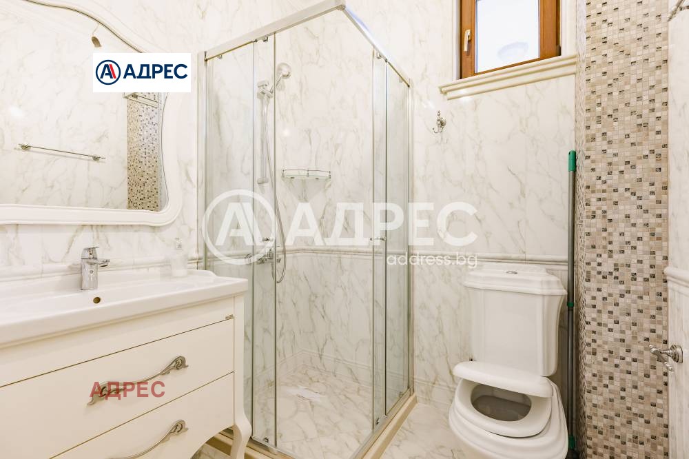 Дава под наем МНОГОСТАЕН, гр. Варна, Бриз, снимка 12 - Апартаменти - 54039458