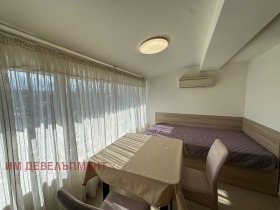 1 dormitorio Oborishte, Sofia 3