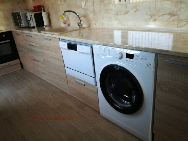 Kiadó  1 hálószoba Pleven , Idealen centar , 70 négyzetméter | 80060395 - kép [2]