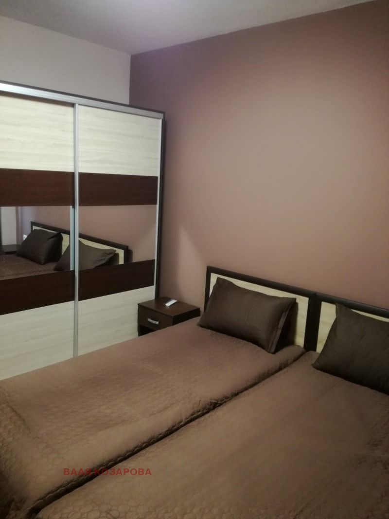 Kiadó  1 hálószoba Pleven , Idealen centar , 70 négyzetméter | 80060395 - kép [7]