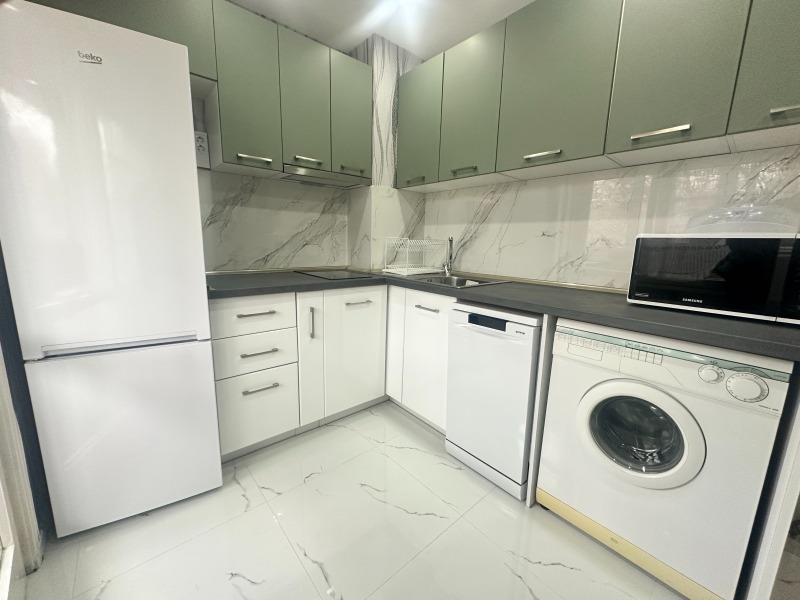 Дава под наем 3-СТАЕН, гр. Варна, Цветен квартал, снимка 4 - Апартаменти - 52651412