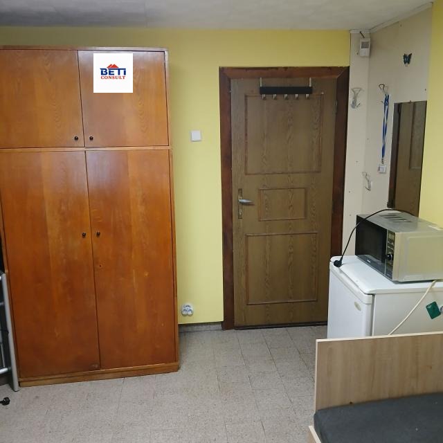 Дава под наем СТАЯ, гр. София, Зона Б-18, снимка 5 - Стаи под наем - 54688268
