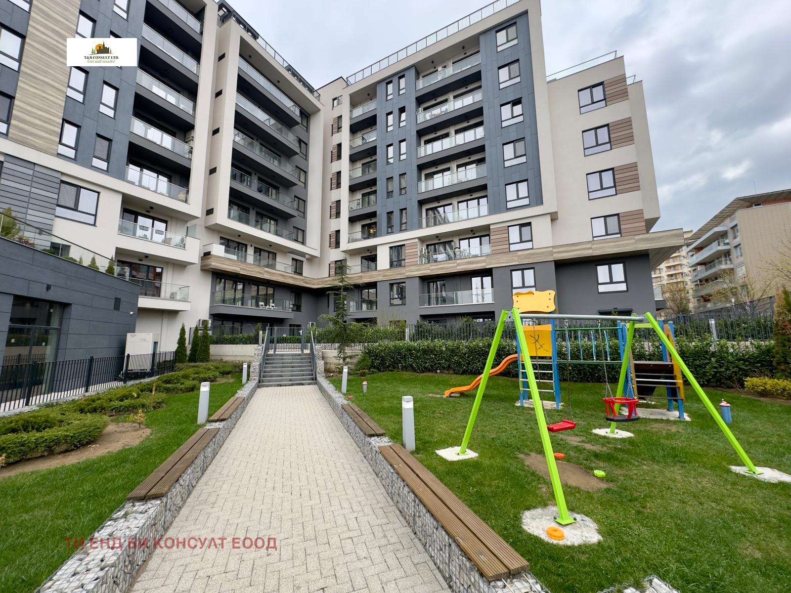 Дава под наем МНОГОСТАЕН, гр. София, Витоша