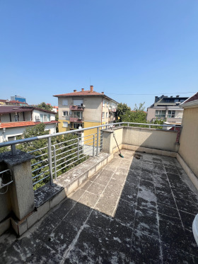 ���� ��� ���� 1-����� | Imot.bg � ����� ������ 6