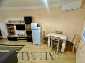 1 bedroom ZhP Gara, Varna 6