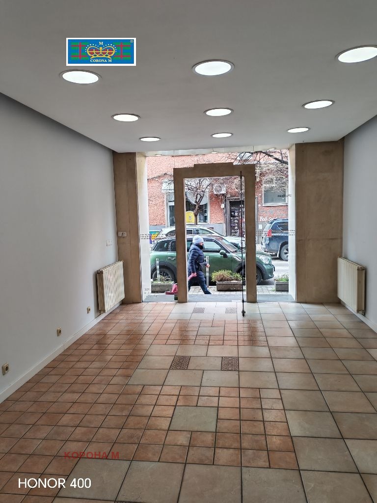 Дава под наем МАГАЗИН, гр. София, Център