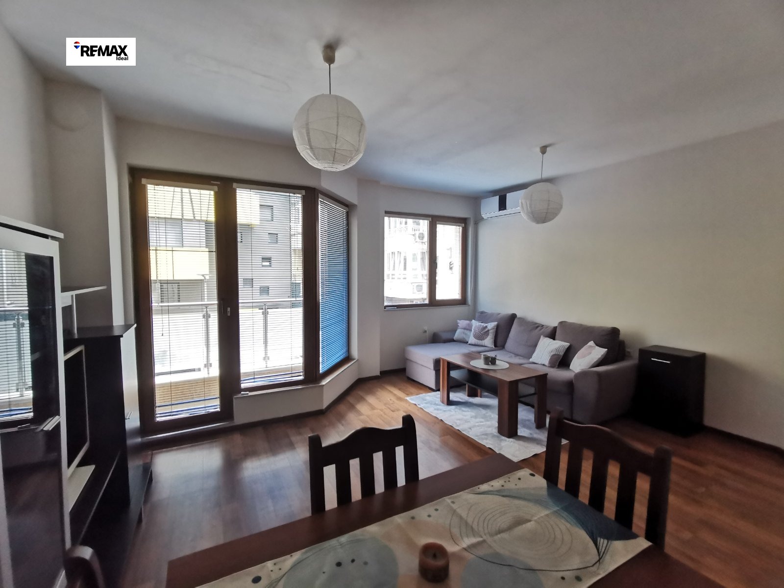 Дава под наем 2-СТАЕН, гр. Варна, Лятно кино Тракия, снимка 2 - Апартаменти - 53954099