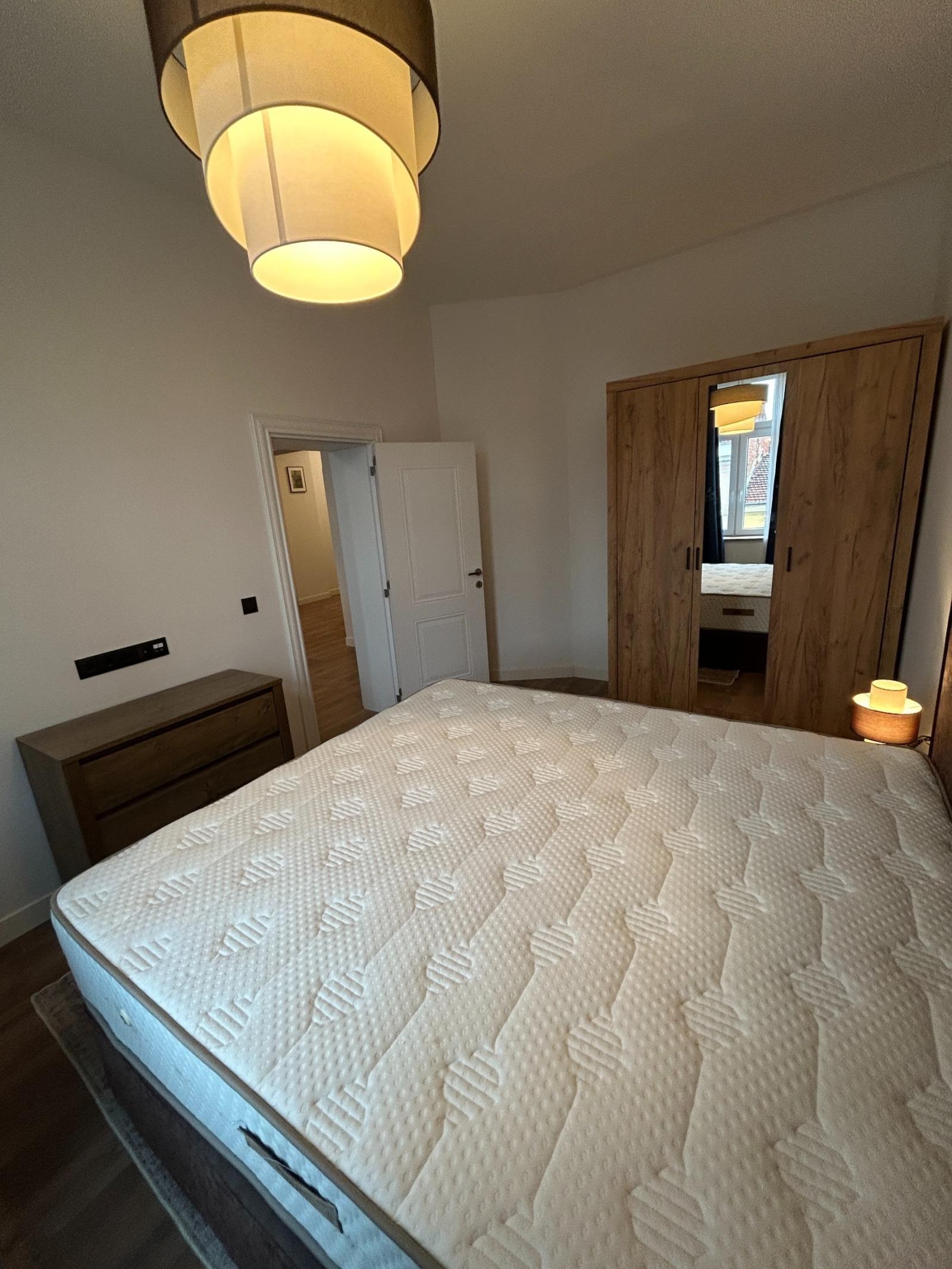 Дава под наем 2-СТАЕН, гр. София, Център, снимка 6 - Апартаменти - 54203235