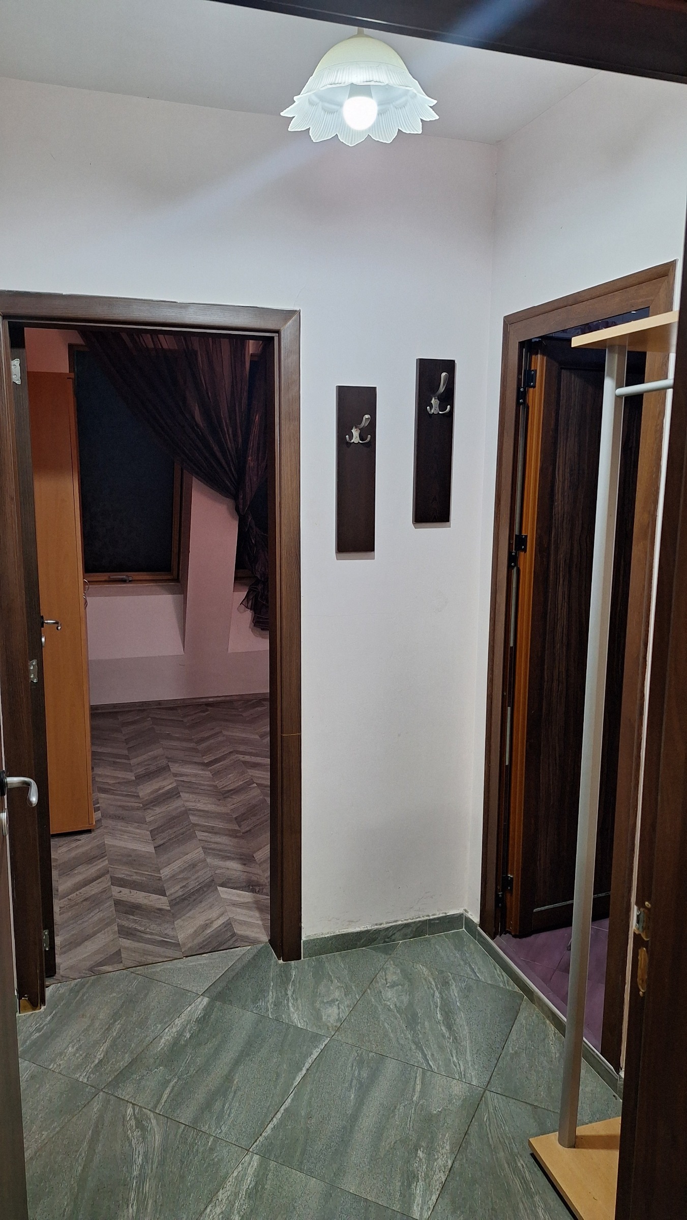 Дава под наем 2-СТАЕН, гр. Пловдив, Кършияка, снимка 3 - Апартаменти - 56061556