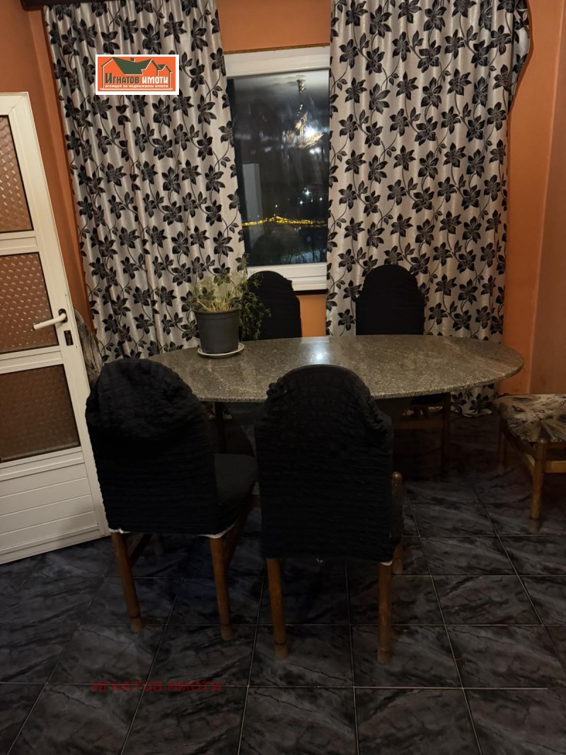 Дава под наем 2-СТАЕН, гр. Пазарджик, Моста на Лютата, снимка 2 - Апартаменти - 52667772