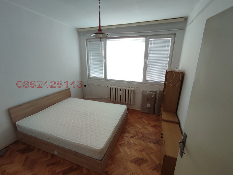 Дава под наем 2-СТАЕН, гр. Враца, Център, снимка 2 - Апартаменти - 52849043