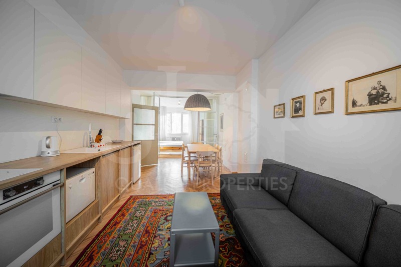 Дава под наем 3-СТАЕН, гр. София, Център