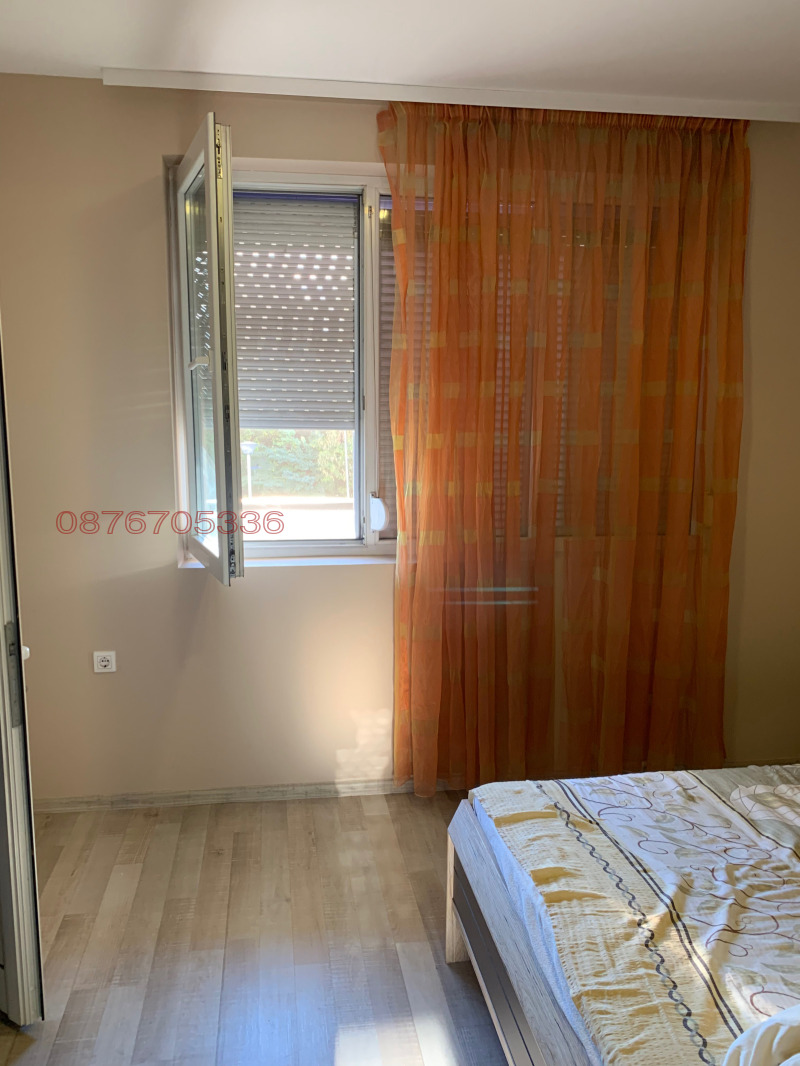 K pronájmu  2 ložnice Burgas , Lazur , 70 m2 | 81253008 - obraz [5]