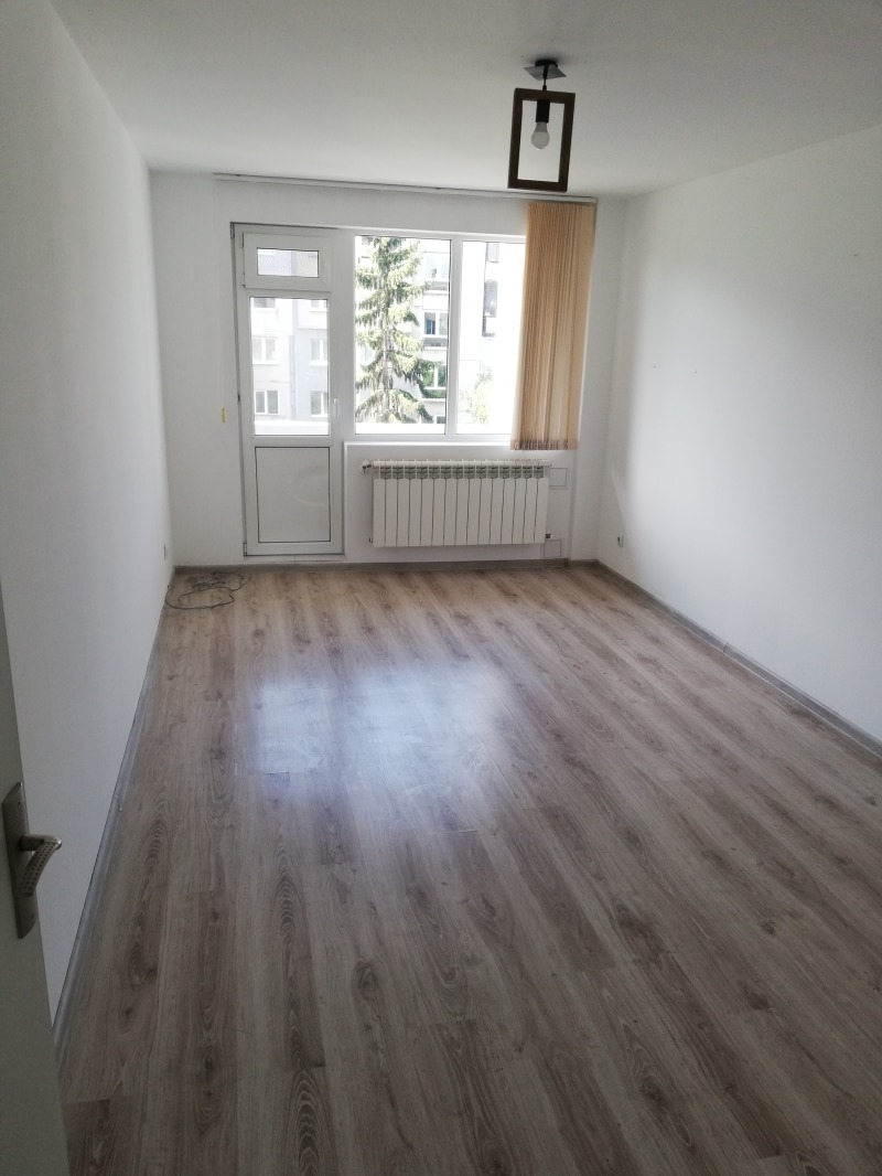 Te huur  2 slaapkamers Sofia , Bakston , 85 m² | 24091039 - afbeelding [4]