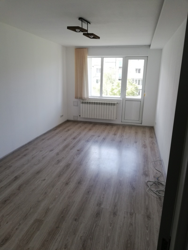 Te huur  2 slaapkamers Sofia , Bakston , 85 m² | 24091039 - afbeelding [3]
