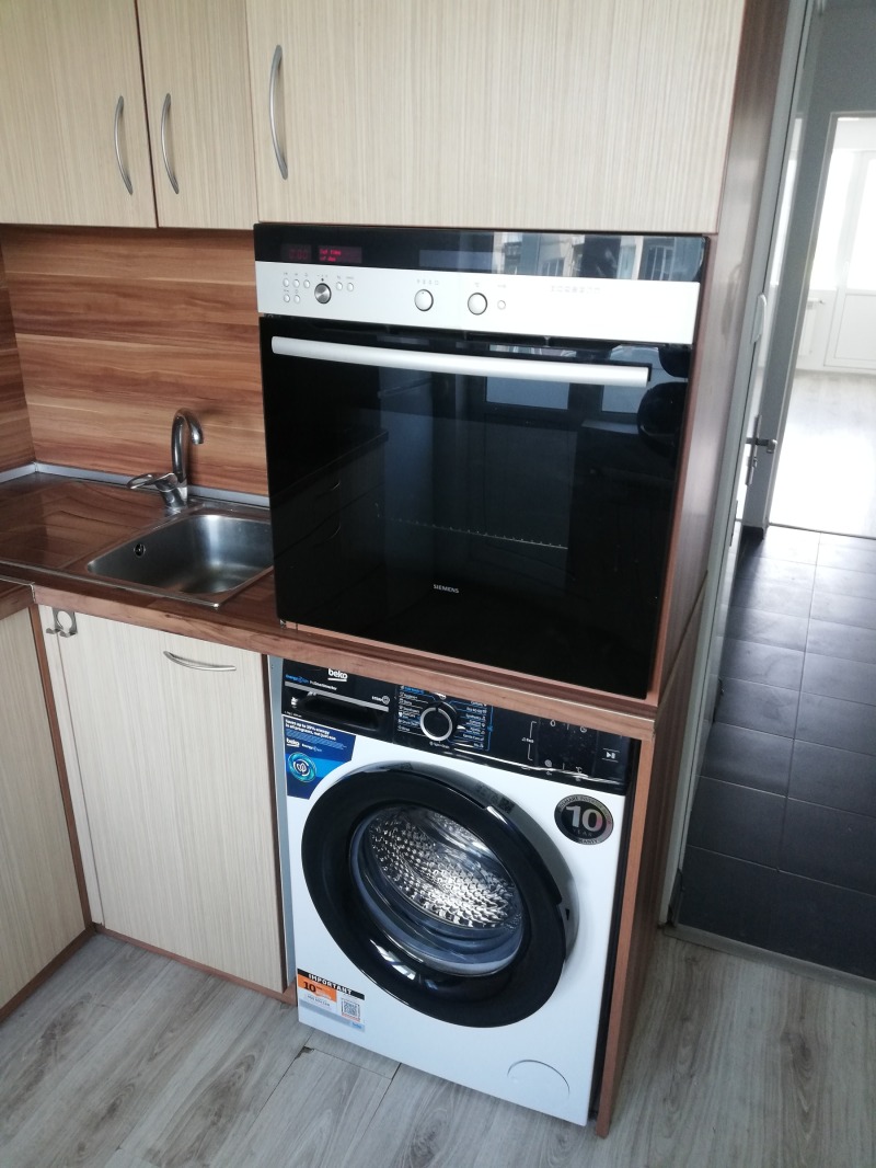 Te huur  2 slaapkamers Sofia , Bakston , 85 m² | 24091039