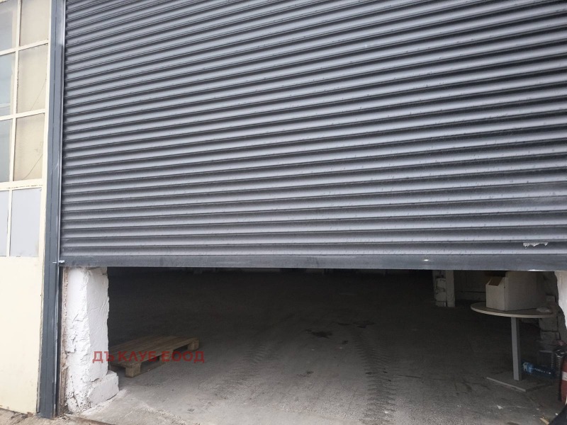 Дава под наем СКЛАД, гр. София, Република