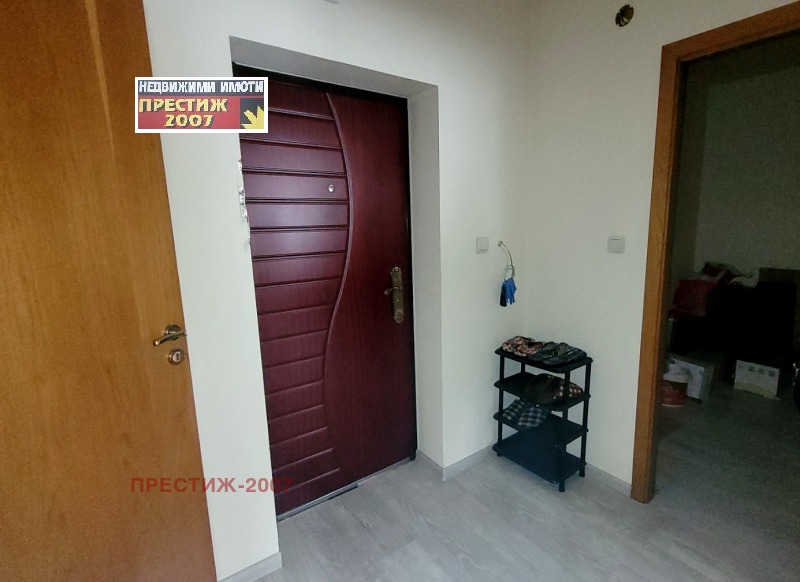 Дава под наем 2-СТАЕН, гр. Шумен, Център, снимка 4 - Апартаменти - 49737276