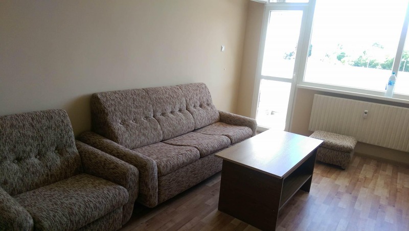 För uthyrning  1 sovrum Sofia , Ljulin 4 , 67 kvm | 22047443 - bild [2]