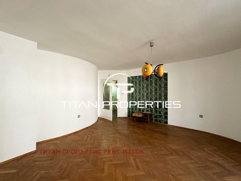 De inchiriat  2 dormitoare Burgas , Țentâr , 97 mp | 15633688