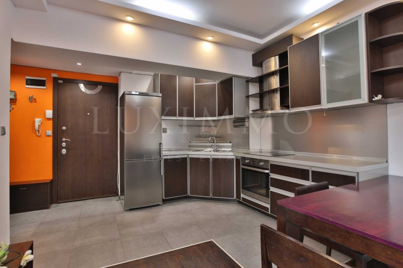 Дава под наем 3-СТАЕН, гр. София, Център, снимка 6 - Апартаменти - 53417243