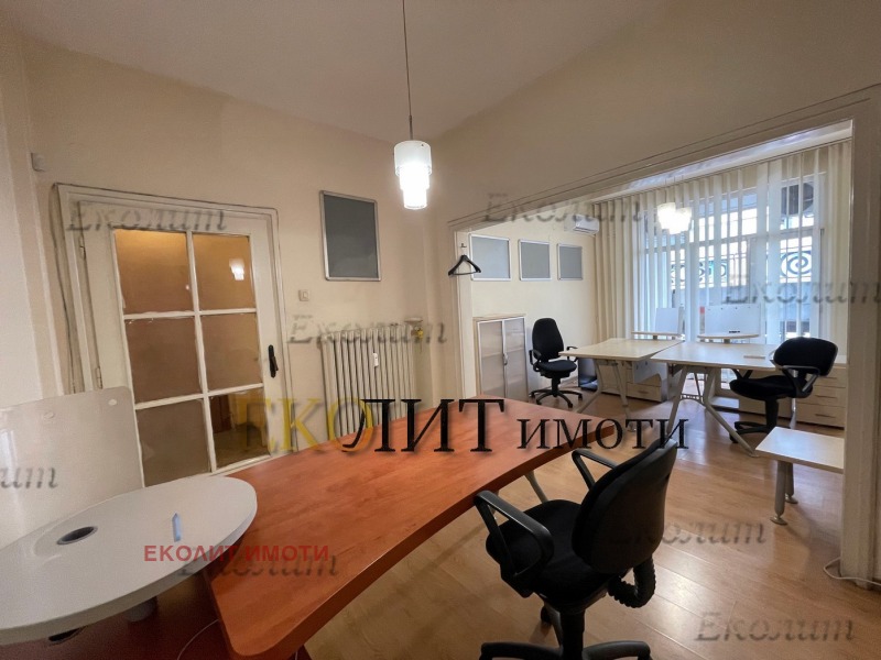 Para alugar  Escritório Sofia , Centar , 85 m² | 24840392