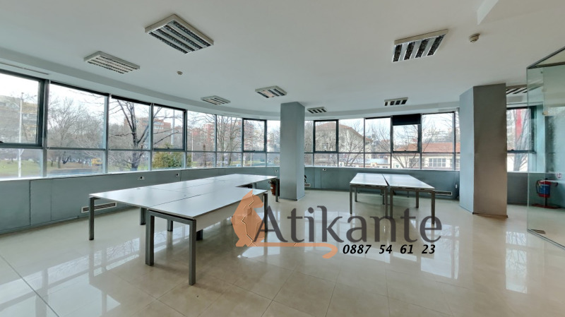 Дава под Наем ОФИС в град София, Стрелбище - 187 кв.м / 1 683 € » 3 291.66 лв., АТИКАНТЕ ЕСТЕЙТС