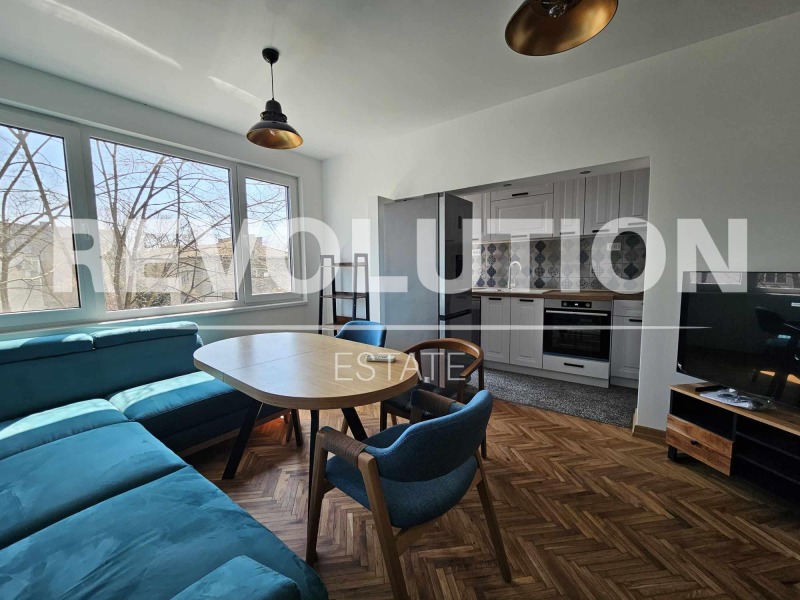 Дава под нем  2-стаен, град Варна, Лятно кино Тракия •  500 EUR • ID 72082379 — holmes.bg - [1] 