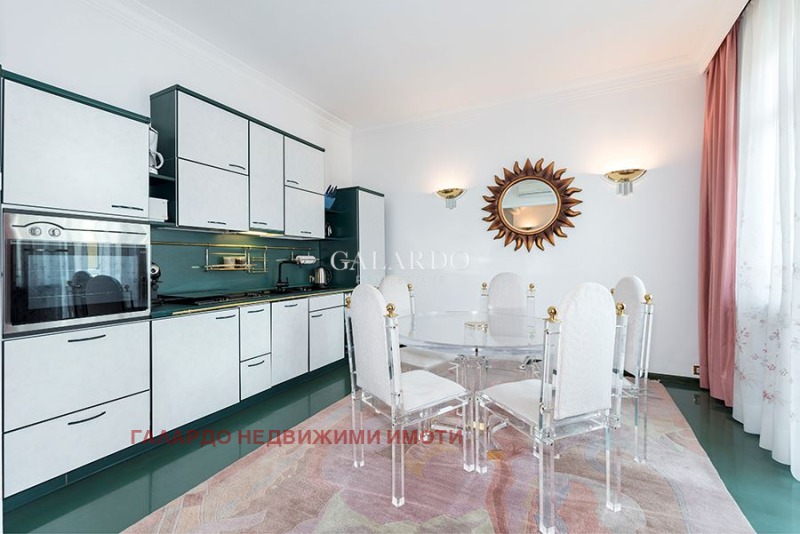 K pronájmu  1 ložnice Sofia , Doktorski pametnik , 170 m2 | 82766065 - obraz [8]