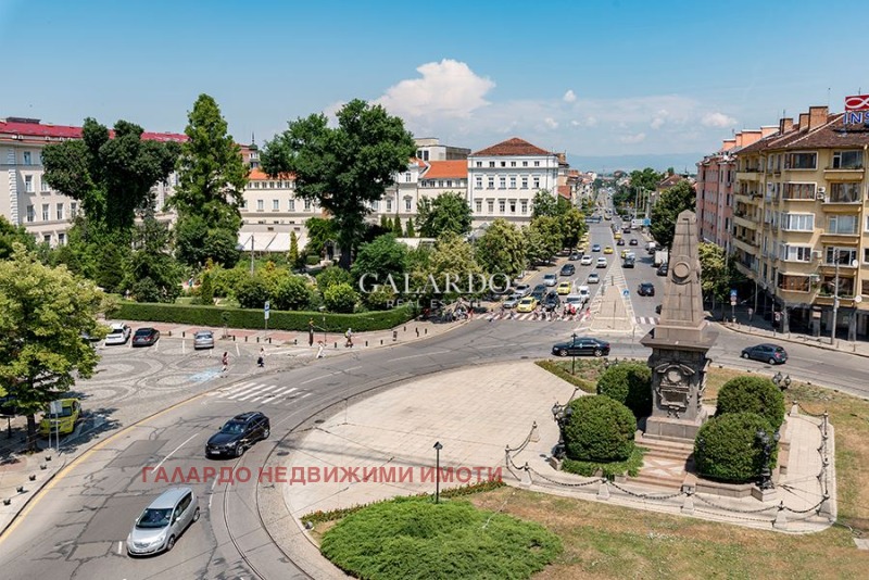 K pronájmu  1 ložnice Sofia , Doktorski pametnik , 170 m2 | 82766065 - obraz [14]