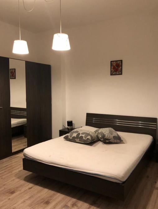 Дава под наем 3-СТАЕН, гр. София, Център, снимка 4 - Апартаменти - 54531192