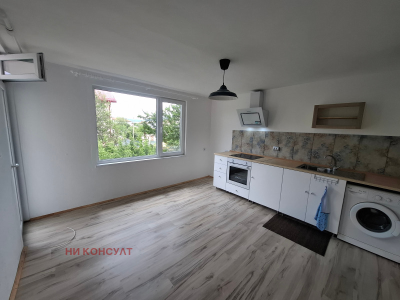 Til leje  Hus Gulv Sofia , Kazichene , 70 kvm | 70751150